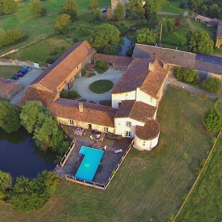 Les Chambres Du Logis Du Chatelier Bressuire Exterior foto