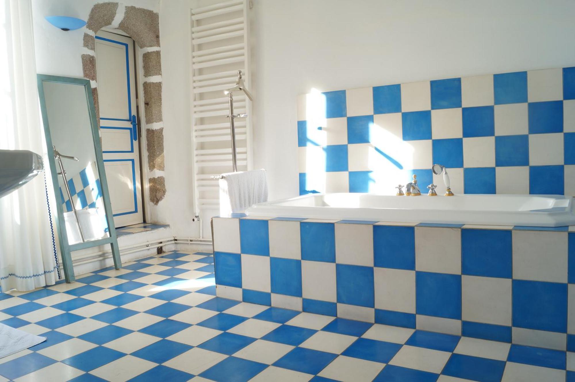 Les Chambres Du Logis Du Chatelier Bressuire Exterior foto