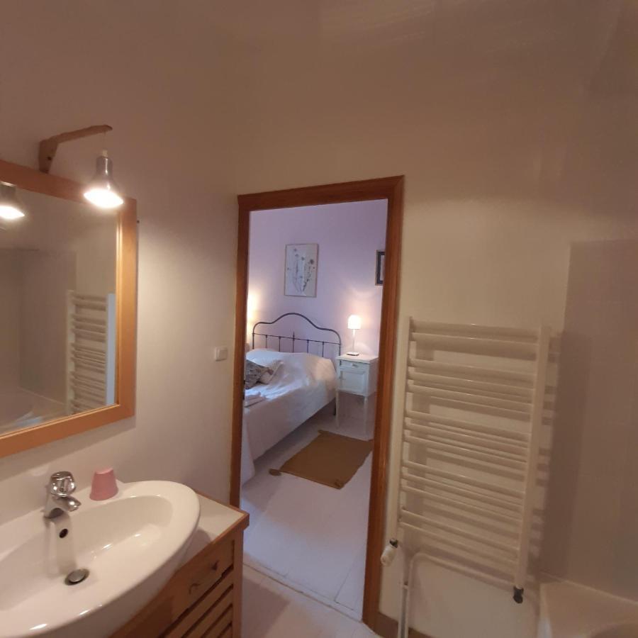 Les Chambres Du Logis Du Chatelier Bressuire Exterior foto